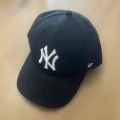 NYヤンキース キャップ ブラック×ホワイト 47Brand