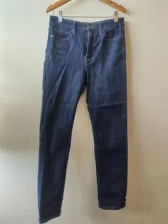 UNIQLO　ストレートデニム　ハイウエスト　ダークブルー