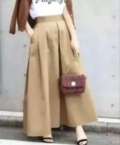 タックロングスカート フライスカート