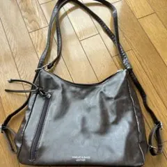 YINGJIE & BAGS ショルダーバッグ ブラウン