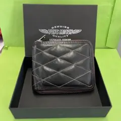 最終値下げTOYS McCOY トイズマッコイブラックレザー 二つ折り財布 箱付 2025年最新】TOYS McCOY 二つ折り財布の人気アイテム - メルカリ
