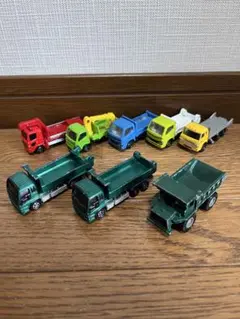 トミカ トラック ダンプ 8台まとめ売り