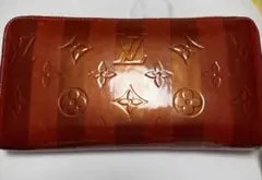【超希少！】LOUIS VUITTON レイユール ヴェルニ ジッピーウォレットのサムネイル
