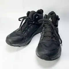 THE NORTH FACE　トレッキングシューズ　防水　スニーカー　ブラック