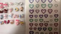 夏の可愛いハローキティネイルパーツ 20個入り & ハート型ネイルシールセット