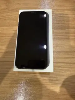 Apple iPhone 11 ブラック 本体
