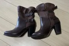ugg ®️ブーツ　レディース　24cm
