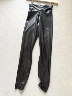 adidas×ステラマッカートニー レギンス