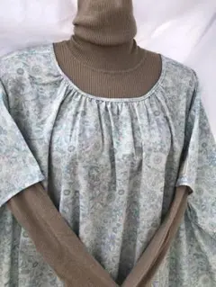 超ワイドサイズ身幅198㎝、オーバーサイズ、ゆったり、フレンチスリーブチェニック