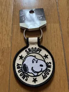 PEANUTS SNOOPY 刺繍キーホルダー