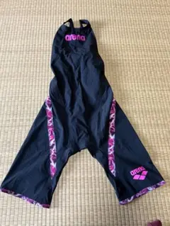 美品 アリーナ 競泳水着 高速水着 アクアフォースライトニング S 
