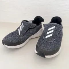 adidas 18cm スニーカー グレー