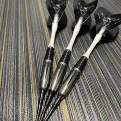 定価13800円 ソフトダーツ 景光2 トルピード グリップしやすい カット強め 定価13800円 ソフトダーツ 景光2 カット強め 押し出しやすい ぶっ飛ぶ