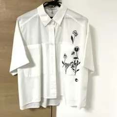 グラニフ　ローリングパンダズ　ショート丈　ブラウス