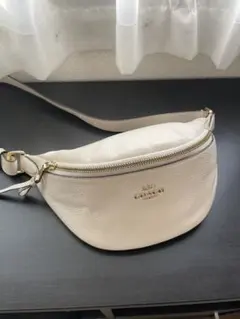 ◇美品◇COACH コーチ ボディバッグ ホワイト ホワイト レディース バッグ | COACH コーチ公式アウトレット