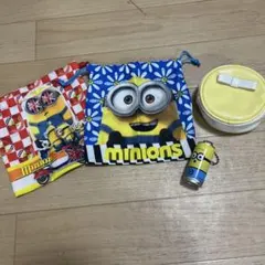 ミニオンズ 巾着袋2枚＆小物入れ＆キーホルダー 4点セット