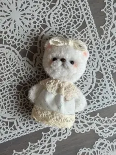 小さな白くま 手作ぬいぐるみ プクプクくま 可愛いくま テディベア
