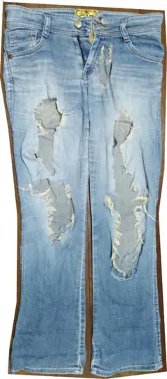 C17 ダメージデニムジーンズ ライトブルー