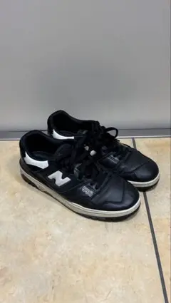 New Balance 550 ブラック ホワイト スニーカー
