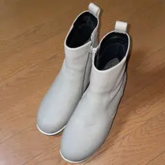 LUPUY グレージュ厚底ショートブーツLサイズ