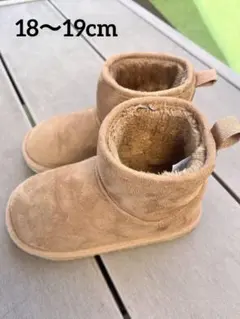 【美品】ベージュ スエード ムートンブーツ　女の子18〜19cm