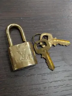 ルイ・ヴィトン 鍵　ロック カデナ　308