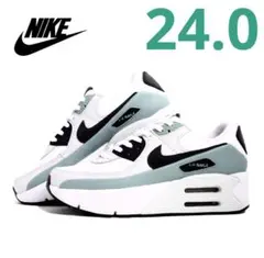 ■新品24.0cm■ナイキ エア マックス90 LV8 ホワイト/グリーン系厚底