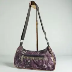 美品　レスポートサック　アクセサリーポーチ　ショルダーバッグ　総柄　斜め掛け　紫