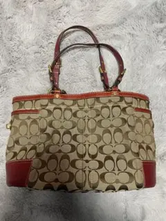 Coach ロゴ柄トートバッグ ベージュ/赤
