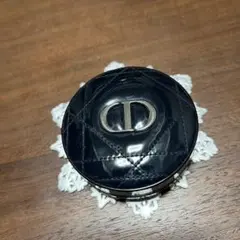 Dior フォーエヴァー クッション コンパクト