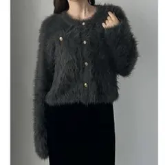 Louere ゴールドボタンシャギーニットカーディガン