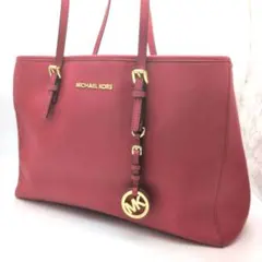 【極美品】MICHAEL KORS　トートバッグ　A4 肩掛けチャーム　レッド