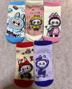 新品　ラブブ LABUBU キャラクター 5足セット 靴下ソックス