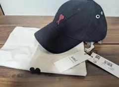【タグ・袋付き】Ami Paris キャップ 帽子 ブラックのサムネイル