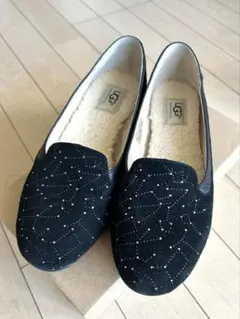 UGG ブラック スエード スリッポン