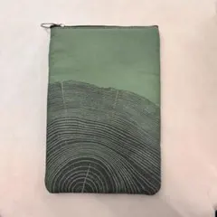 BAUM 木目調 グリーン ポーチ ナチュラルデザイン