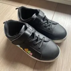 ハート刺繍 ブラック スニーカー 18センチ