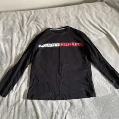 TOMMY HILFIGER 長袖カットソー