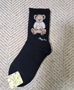 くま柄ソックス 黒　22～25センチ