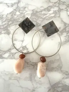 Item thumbnail for item b332f533-36d5-46b7-b2b6-b18664c4cf84