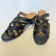 極美品：MODE KAORI サンダル ブラックのサムネイル