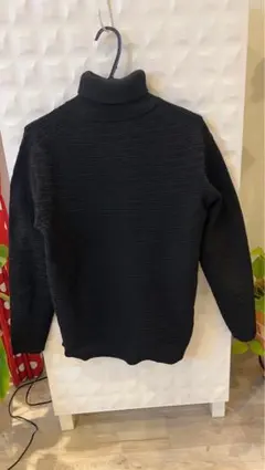 NICOLE 黒 タートルネック ニットセーター