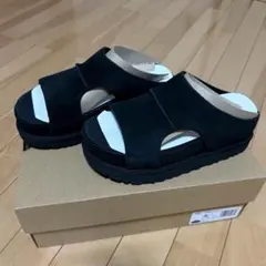 UGG新作サンダル GOLDENSTAR HI CUTOUT SLIDE 23㎝のサムネイル