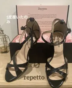Repetto レペット　ブラックエナメルサンダル ヒール　37サイズのサムネイル