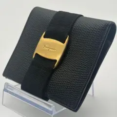 Salvatore Ferragamo 二つ折り財布 ブラック リザード型押しのサムネイル