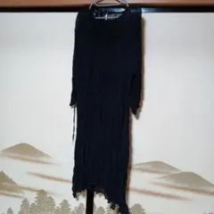 プリーツ加工生地の素敵なワンピース/ロングドレス　ブラック　Fサイズ　モード系