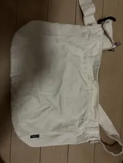 ホワイトキャンバスショルダーバッグ