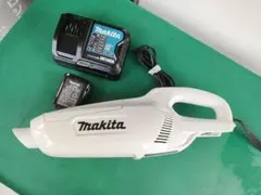 Y*S様 Makita CL107FD ハンディクリーナー 本体バッテリー 充電