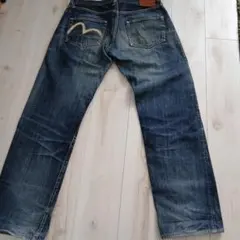 ダメージ加工ストレートデニム