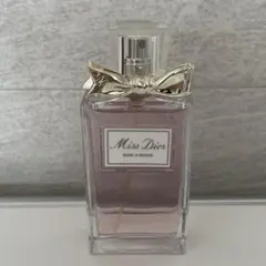 【Miss Dior】 香水　ローズ&ローズ オードゥ トワレ 50mlのサムネイル